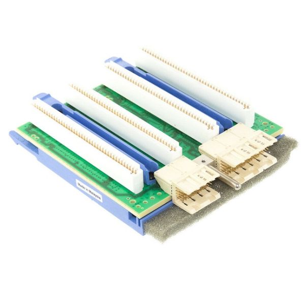 32N1203 IBM Ultra320 SCSI 4-Slot HDD Backplane