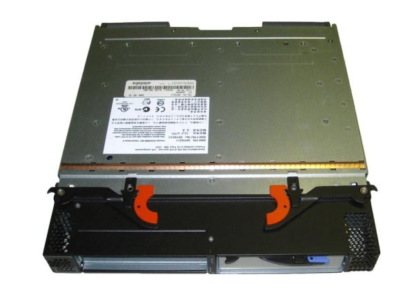 44R5913 IBM Multi-Switch Interconnect Module for BladeCenter HT