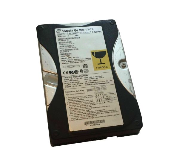 9M9003-304 Seagate 6.4GB 5400RPM ATA-66 256KB Cache 3.5-inch Hard Drive