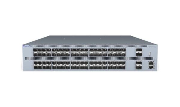 EC8200A01-E6 Extreme Networks ExtremeSwitching Virtual Services Platform 8284XSQ 84-port Ethernet Switch
