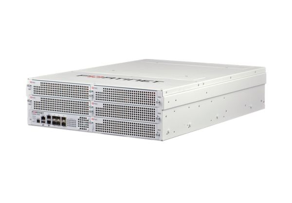 FG-3950B-BDL-904-36 FG-3950B Fortinet t FG-3950B 2 x SFP+ + 4 x SFP 1000Base-T + 5 x Slots GE RM FirewallAppliance