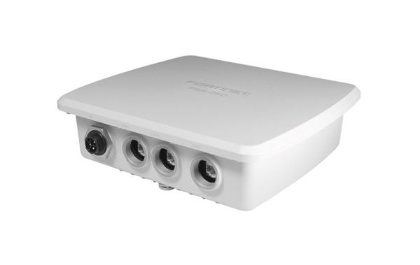 FGR-35D-BDL-950-12 Fortinet FortiGate Rugged 35D Series FGR-35D 3 x Ports 10/100/1000Base-T PoE External Network Security Firewall Appliance