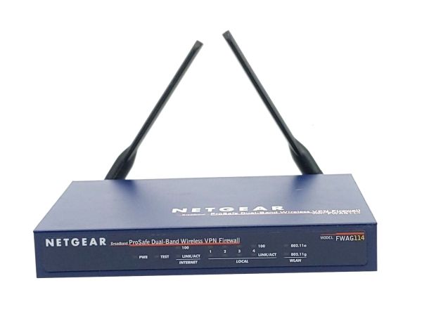 FWAG114 Netgear ProSAFE FWAG114 4 x Ports 10/100Base-TX LAN + 1 x Port 10/100Base-TX WAN 108Mb/s IEEE 802.11a/b/g Dual Band Wireless VPN Firewall Router
