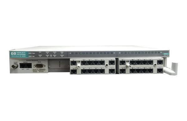 J2601-61101 HP 24 x Ports 10Mb/s 10Base-T BNC Connector AdvanceStack Stackable Hub