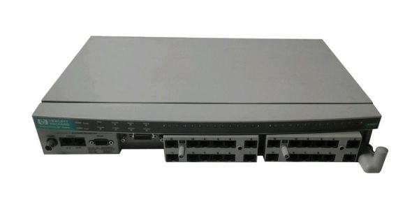 J2601A HP 24 x Ports 10Mb/s 10Base-T BNC Connector AdvanceStack Stackable Hub