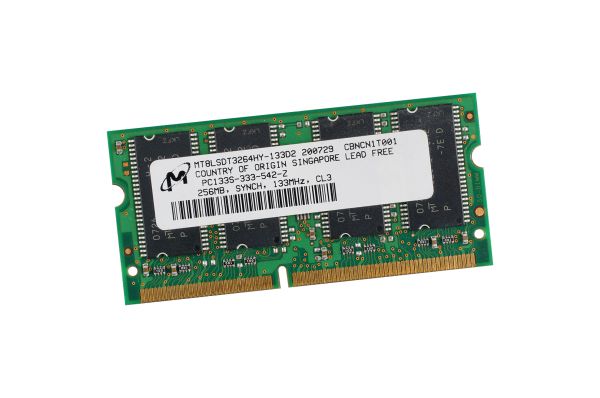 MT8LSDT3264HY-133D2 Micron Technology 256MB 133MHz PC133 non-ECC Unbuffered CL3 144-Pin SoDimm Dual Rank Memory Module