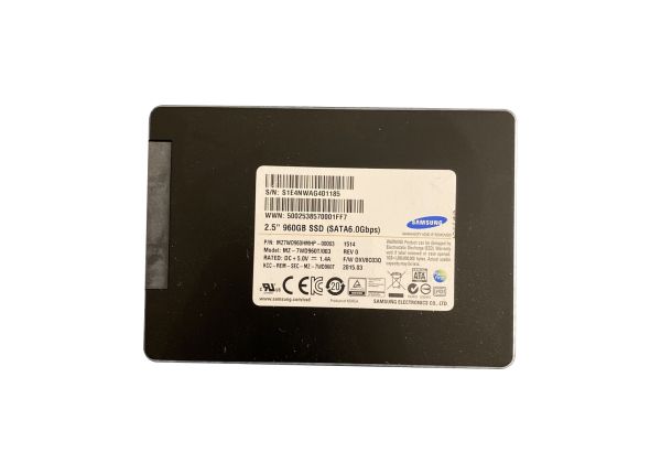 MZ7WD960HMHP-00003 Samsung 960GB SATA 6Gb/s 2.5-inch SFF Solid State Drive