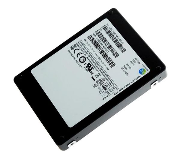 MZILS15THMLS-00007 Samsung PM1633a 15.36TB Triple-Level Cell SAS 12Gb/s 2.5-inch Enterprise Solid State Drive