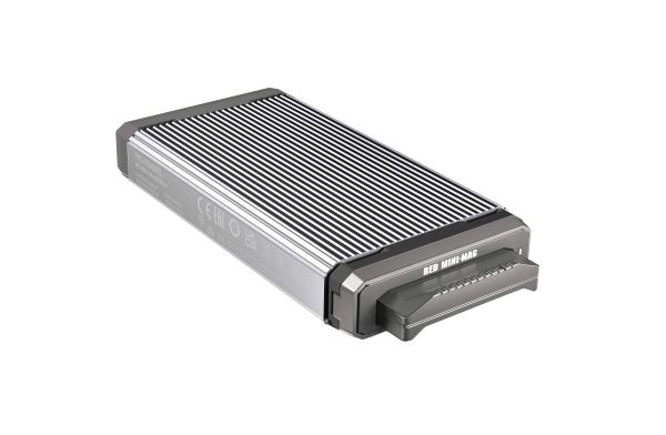 SDPR4G8-0000-GBAND SanDisk USB 3.2 Pro-Reader Red Mini-Mag Edition