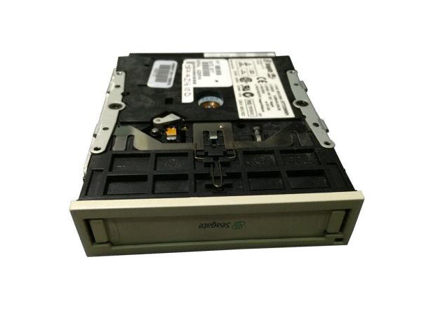 STT220000N Seagate 10GB(Native) / 20GB(Compressed) Travan-5 (TR-5) Fast SCSI 50-Pin Internal Tape Drive