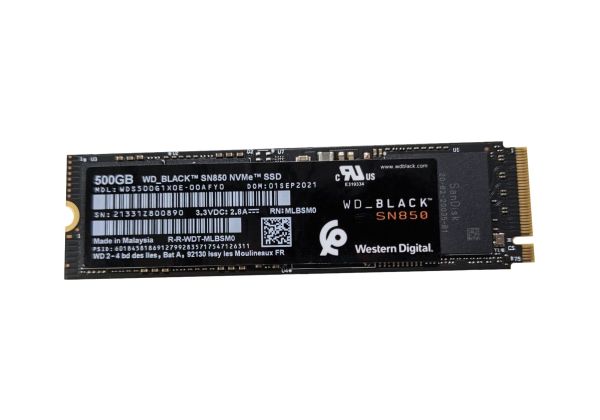 WDS500G1X0E-00AFY0 Western Digital Black SN850 Series 500GB PCI Express NVMe 4.0 x4 M.2 2280 Solid State Drive