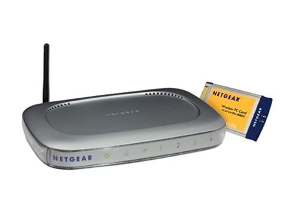 WMB521 Netgear WMB521 4 x Ports 10/100Base-TX LAN + 1 x 10/100Base-TX WAN 11Mb/s IEEE 802.11b 2.5GHz Wireless Router with PC Card Kit